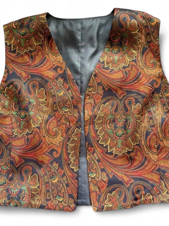 Jackets & Blazers - Vintage Women's Paisley Print Vest Size Small